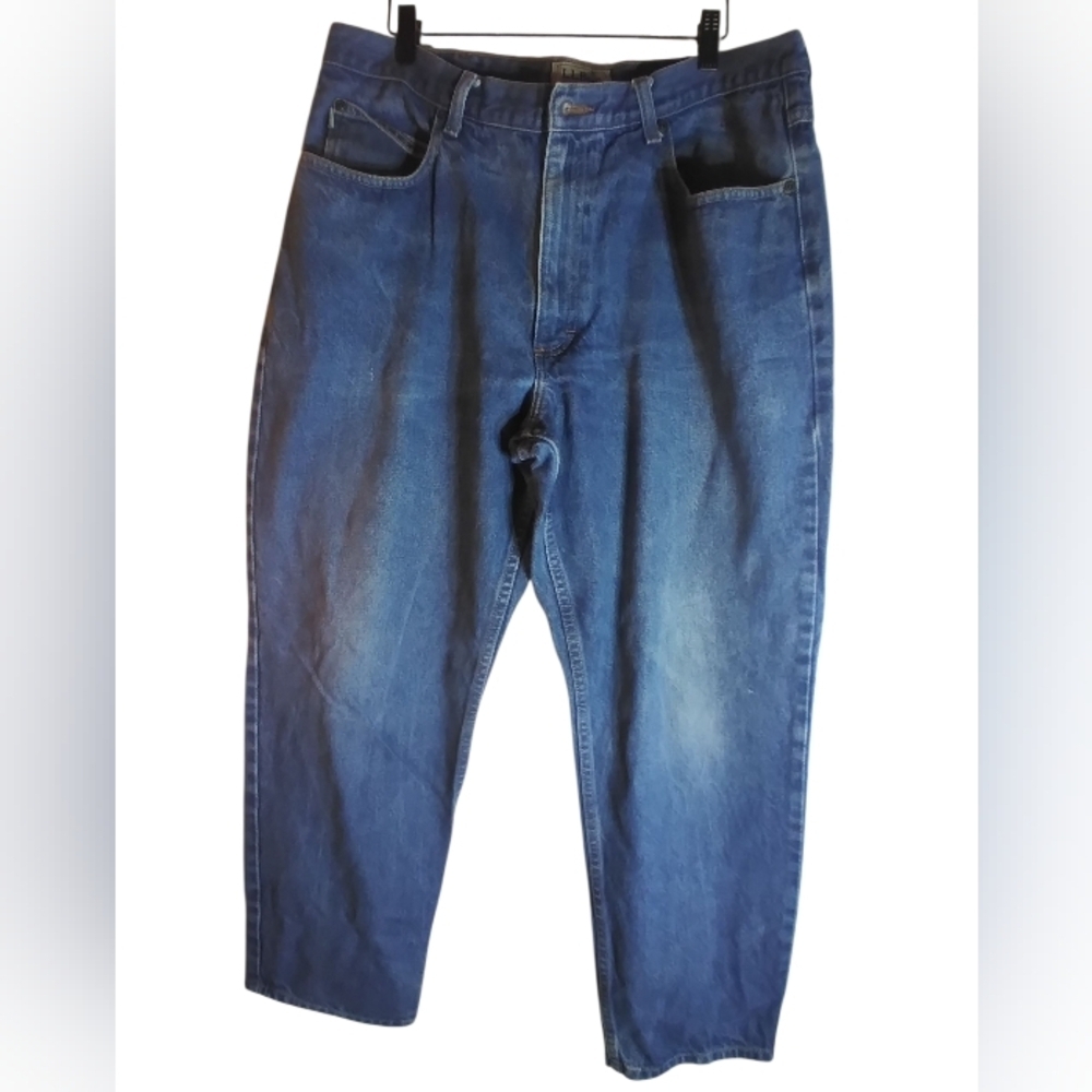 L.l. Bean Classic Blue Men's Denim  Jeans Size 37x29 Workwear Western Rodeo